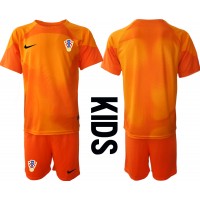 Koszulka piłkarska Chorwacja Bramkarska Strój wyjazdowy dla dzieci MŚ 2022 tanio Krótki Rękaw (+ Krótkie spodenki)